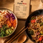 Pokewok Asian Street Food : poke bowl et wok chaud fumant