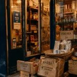 svarog - épicerie fine russe : devanture du magasin sur le boulevard Voltaire